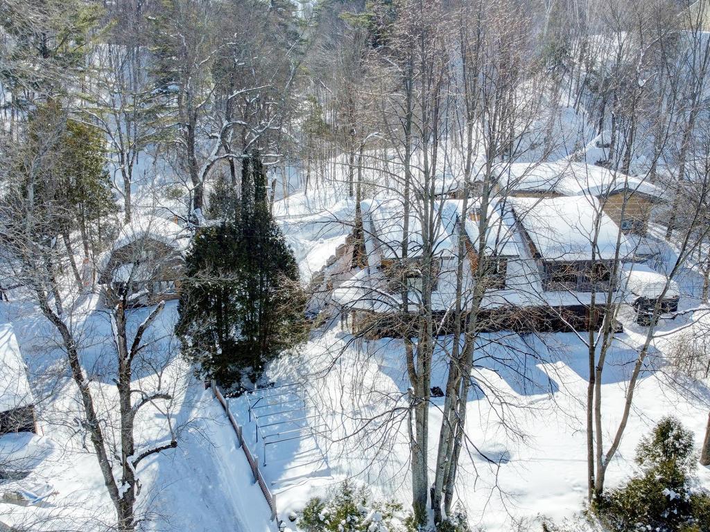 









1195Z


Rue du Moulin-Ross

,
Lévis (Les Chutes-de-la-Chaudière-Ouest),




QC
G7A4J4

