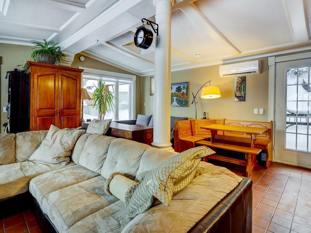 









1195Z


Rue du Moulin-Ross

,
Lévis (Les Chutes-de-la-Chaudière-Ouest),




QC
G7A4J4

