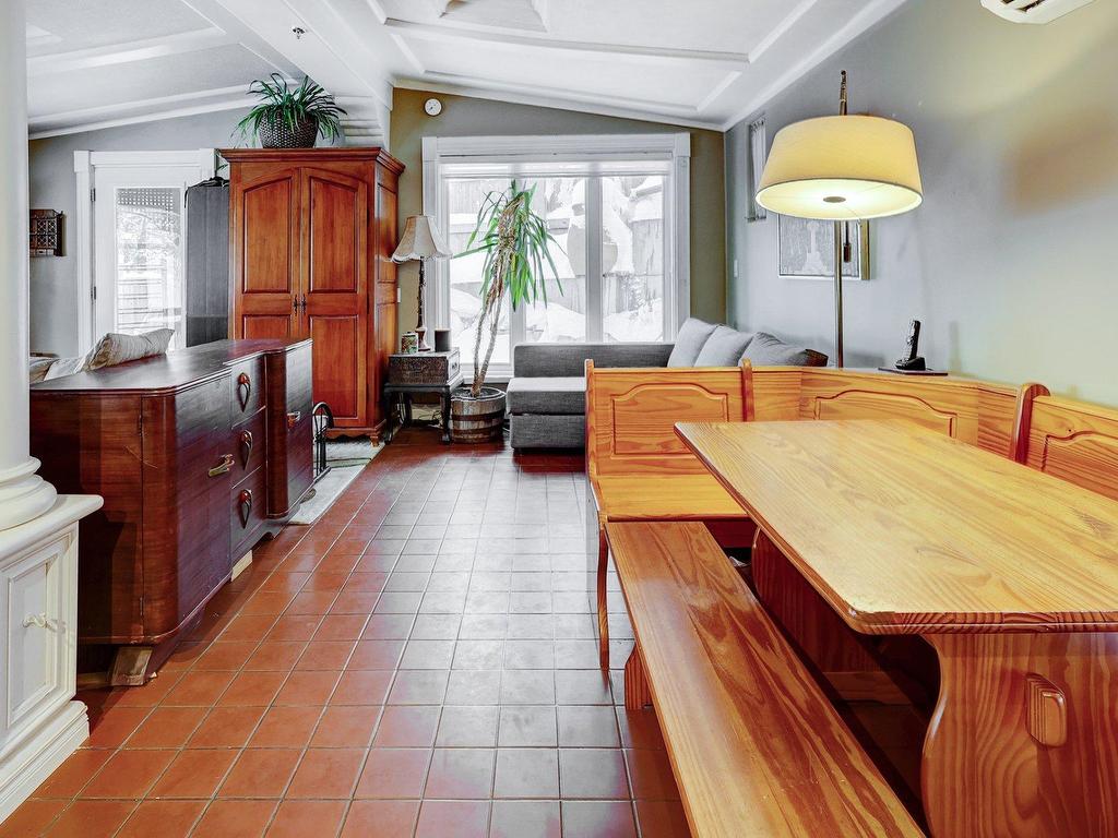 









1195Z


Rue du Moulin-Ross

,
Lévis (Les Chutes-de-la-Chaudière-Ouest),




QC
G7A4J4

