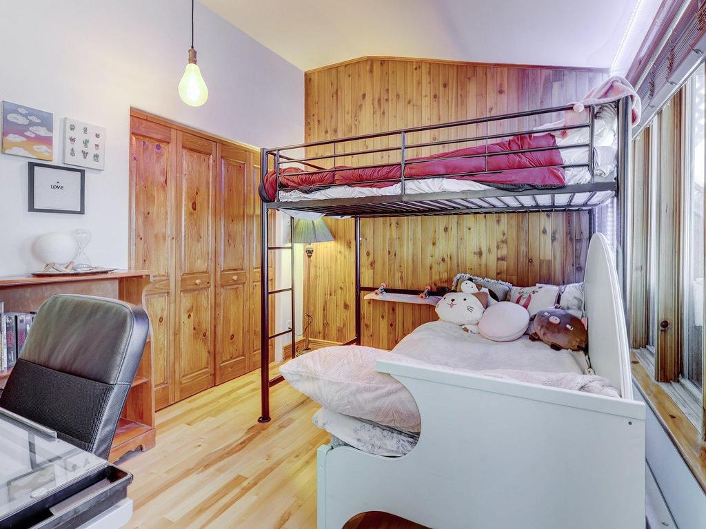 









1195Z


Rue du Moulin-Ross

,
Lévis (Les Chutes-de-la-Chaudière-Ouest),




QC
G7A4J4


