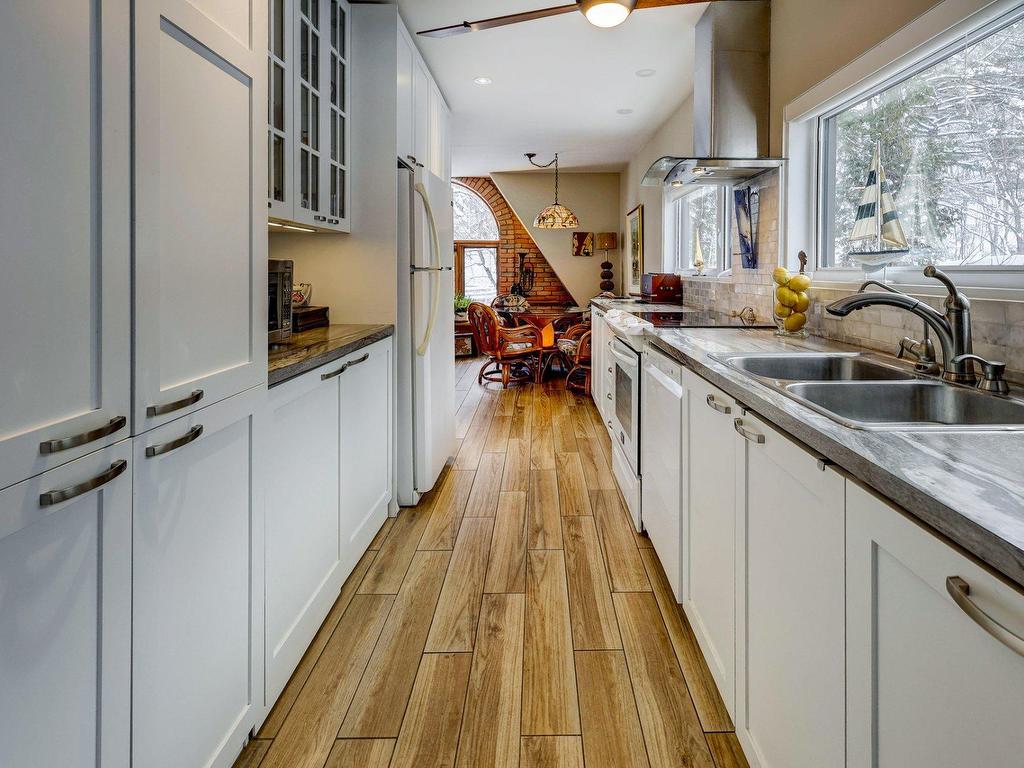 









1195Z


Rue du Moulin-Ross

,
Lévis (Les Chutes-de-la-Chaudière-Ouest),




QC
G7A4J4

