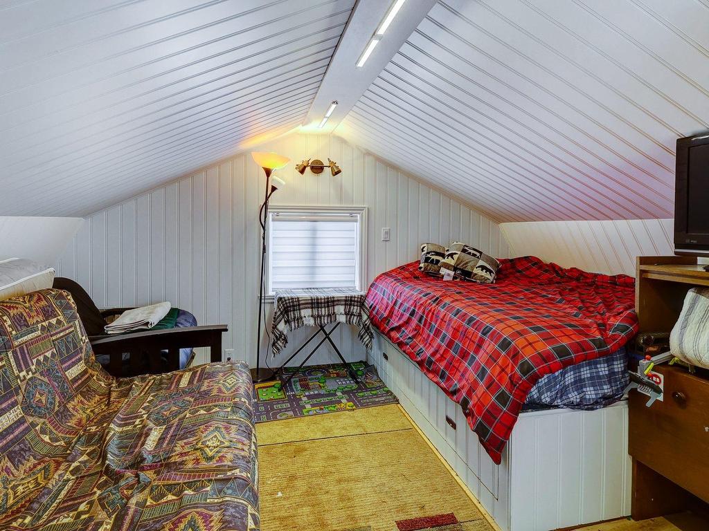 









1195Z


Rue du Moulin-Ross

,
Lévis (Les Chutes-de-la-Chaudière-Ouest),




QC
G7A4J4

