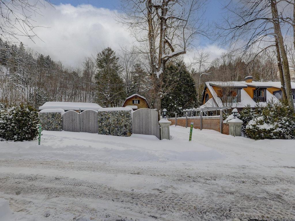 









1195Z


Rue du Moulin-Ross

,
Lévis (Les Chutes-de-la-Chaudière-Ouest),




QC
G7A4J4

