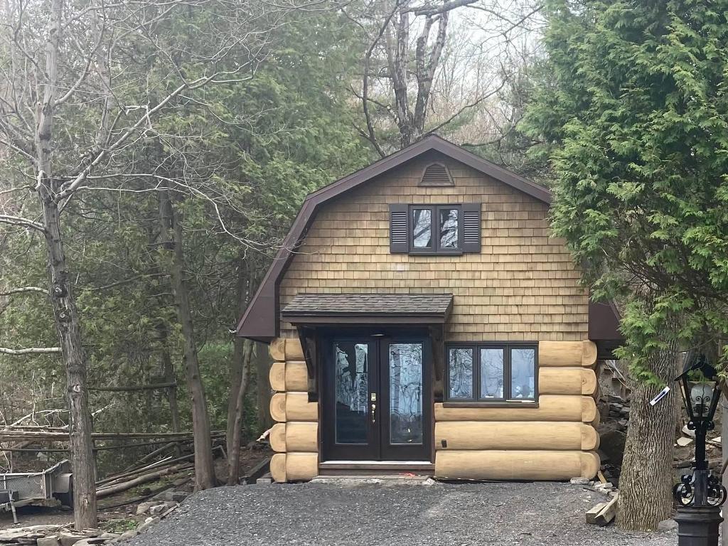 









1195Z


Rue du Moulin-Ross

,
Lévis (Les Chutes-de-la-Chaudière-Ouest),




QC
G7A4J4

