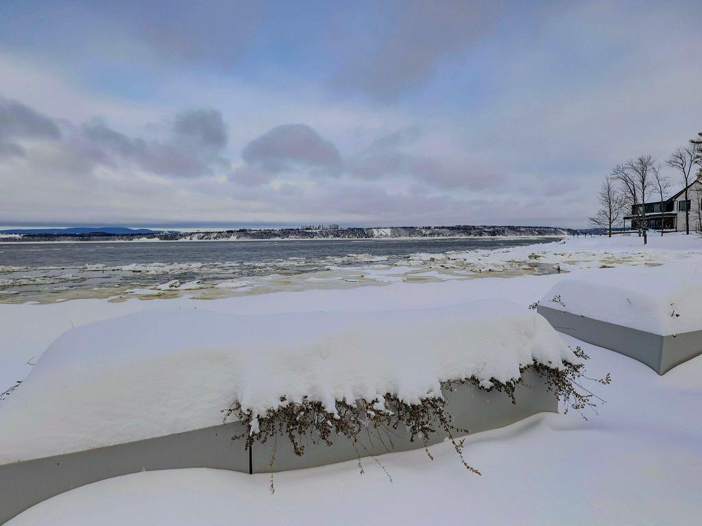 









1195Z


Rue du Moulin-Ross

,
Lévis (Les Chutes-de-la-Chaudière-Ouest),




QC
G7A4J4

