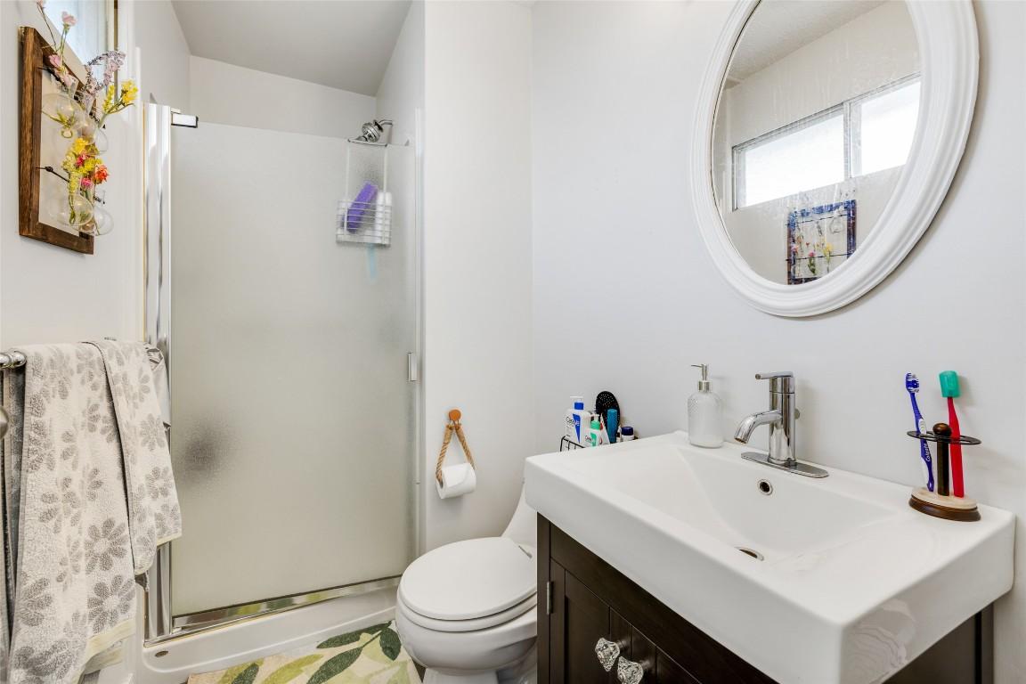 









941


Tronson

Drive,
Kelowna,




BC
V1Y 4C9

