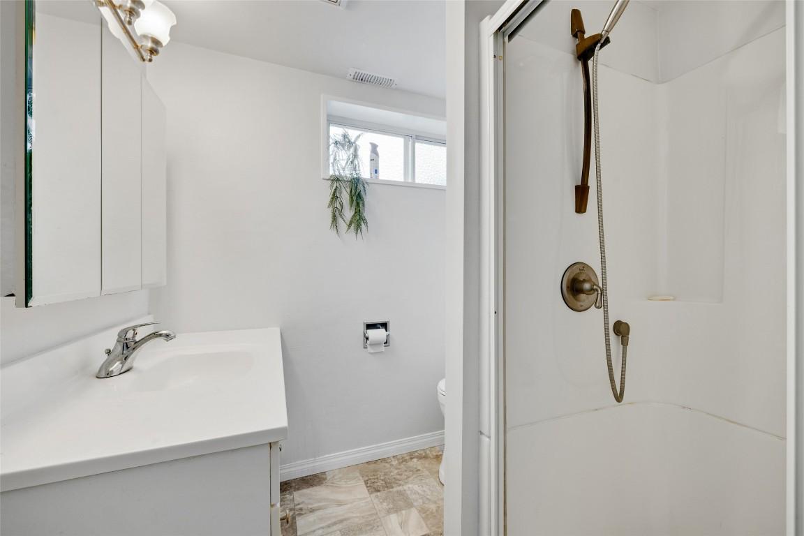 









941


Tronson

Drive,
Kelowna,




BC
V1Y 4C9

