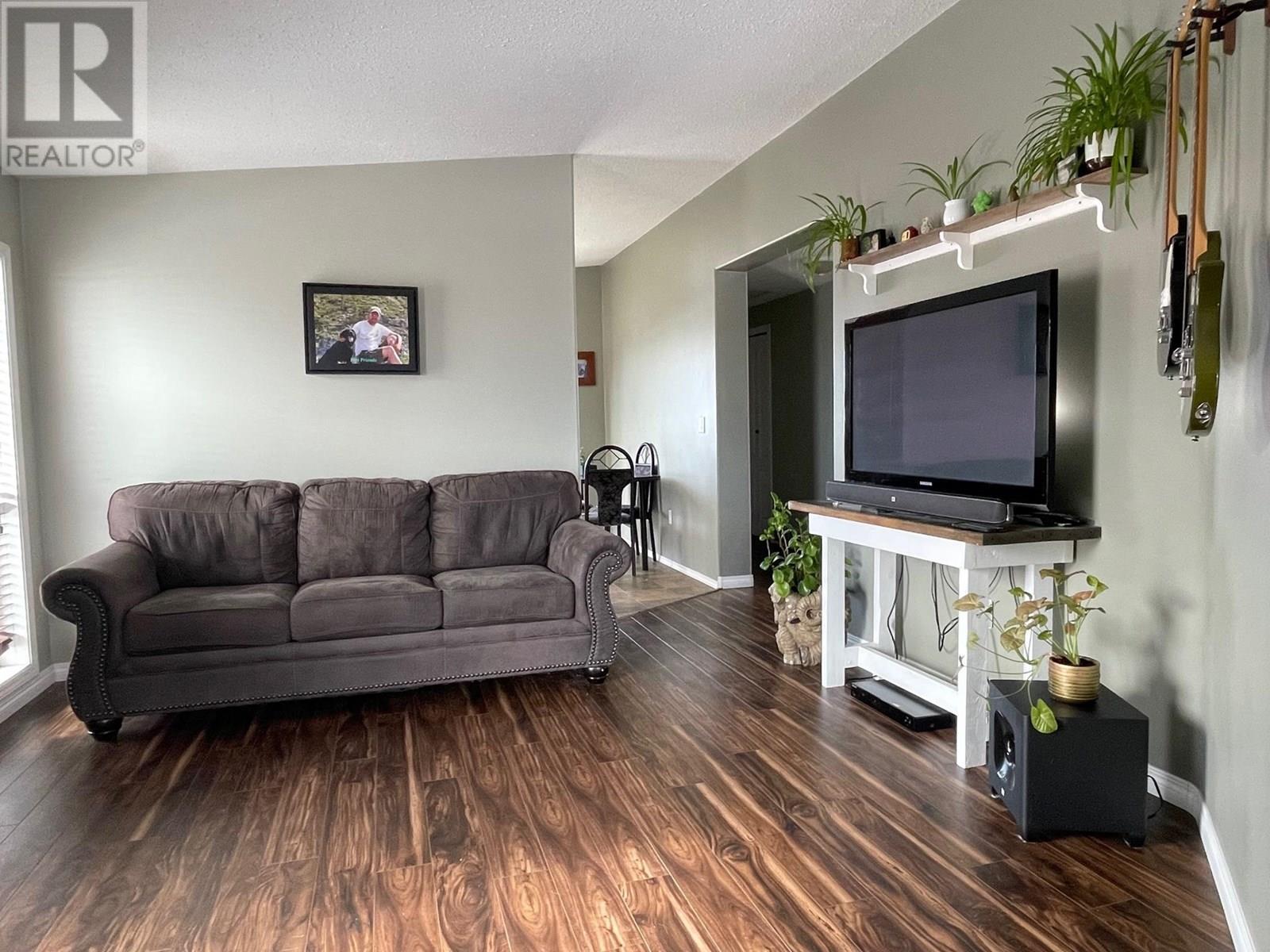 












5207 45 STREET

,
Fort Nelson,




British Columbia
V0C1R0

