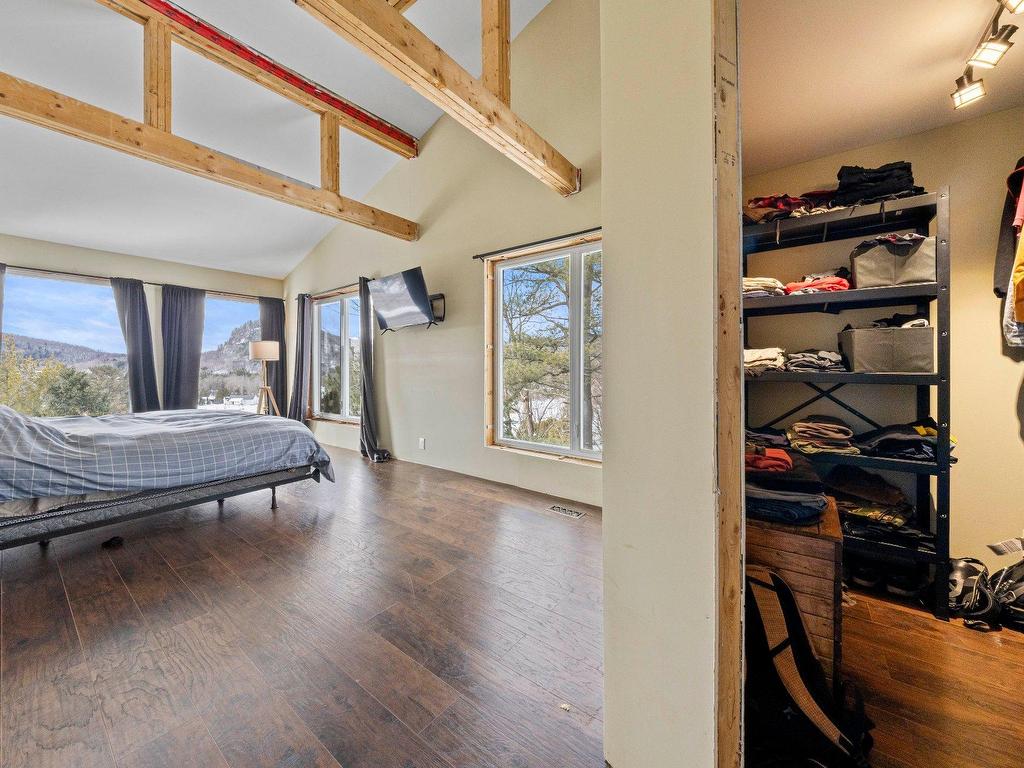 









1536


Ch. Pierre-Péladeau

,
Sainte-Adèle,




QC
J8B1Z5

