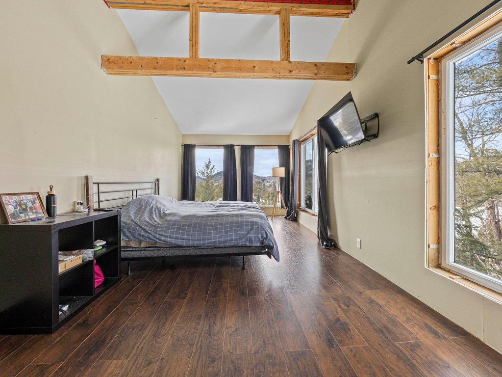 









1536


Ch. Pierre-Péladeau

,
Sainte-Adèle,




QC
J8B1Z5

