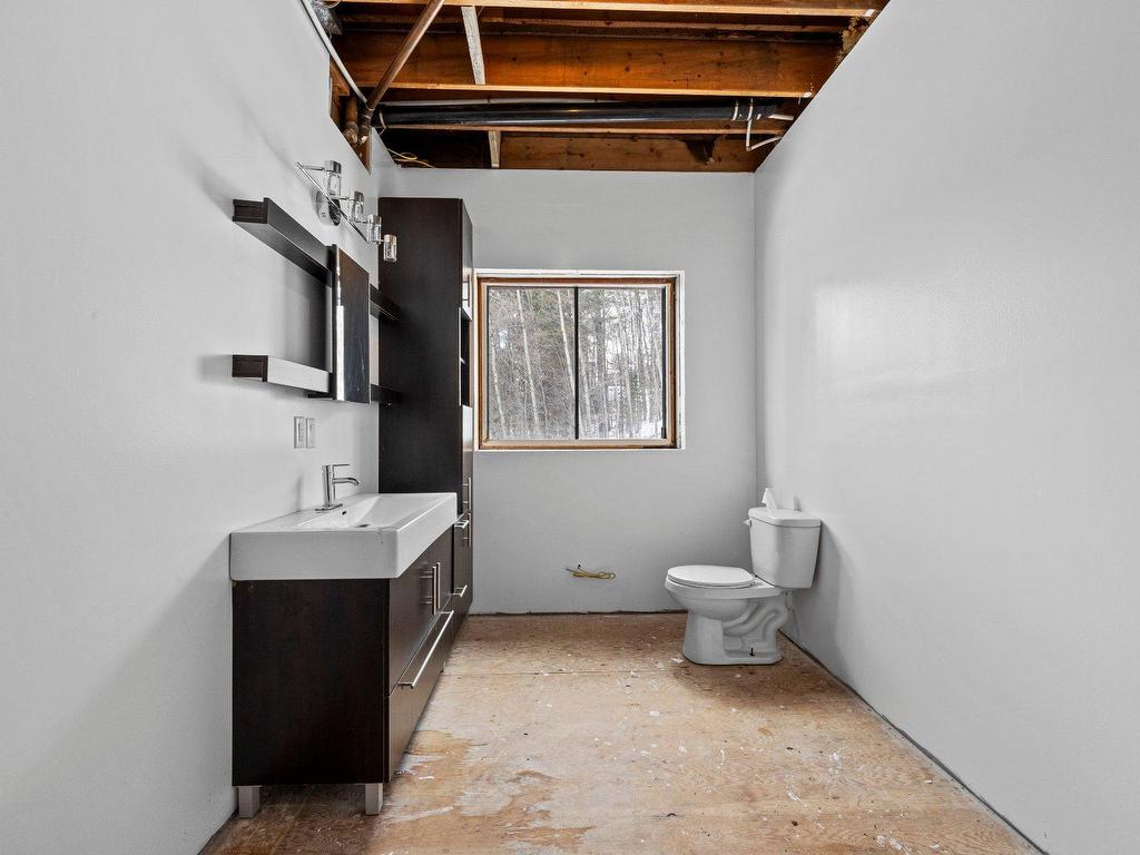 









1536


Ch. Pierre-Péladeau

,
Sainte-Adèle,




QC
J8B1Z5

