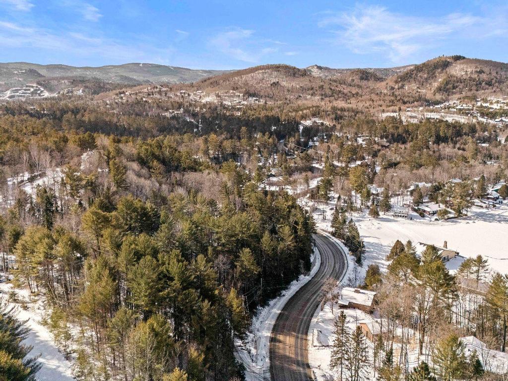 









1536


Ch. Pierre-Péladeau

,
Sainte-Adèle,




QC
J8B1Z5


