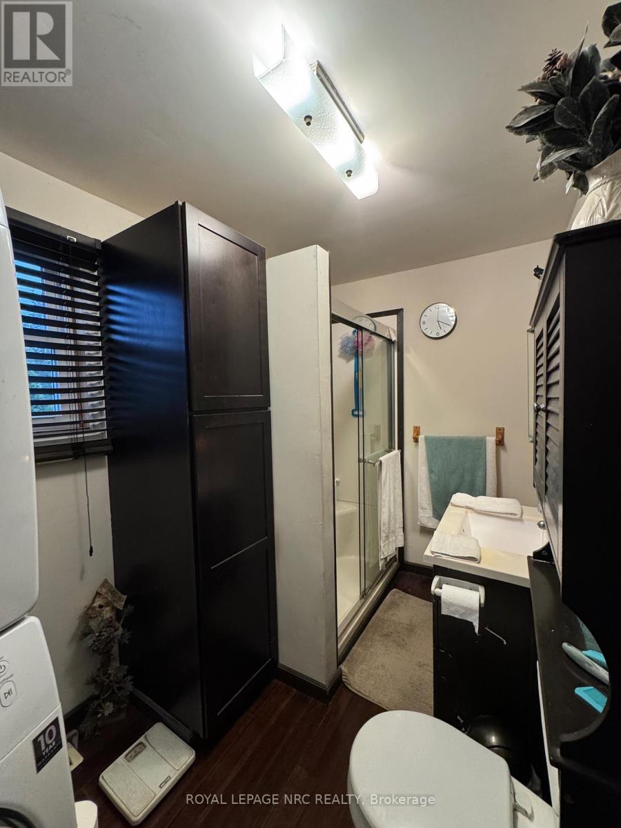 












11716 BECK ROAD

,
Niagara Falls (Lyons Creek),




Ontario
L0S1K0

