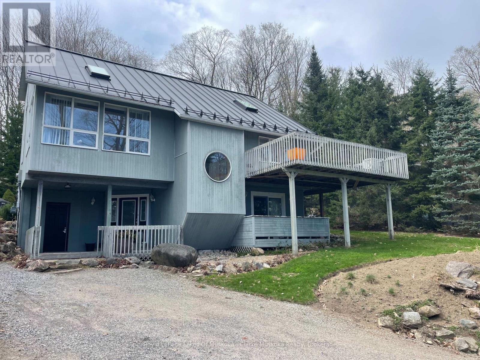 












1806 VALLEY ROAD

,
Huntsville (Chaffey),




Ontario
P1H1A8


