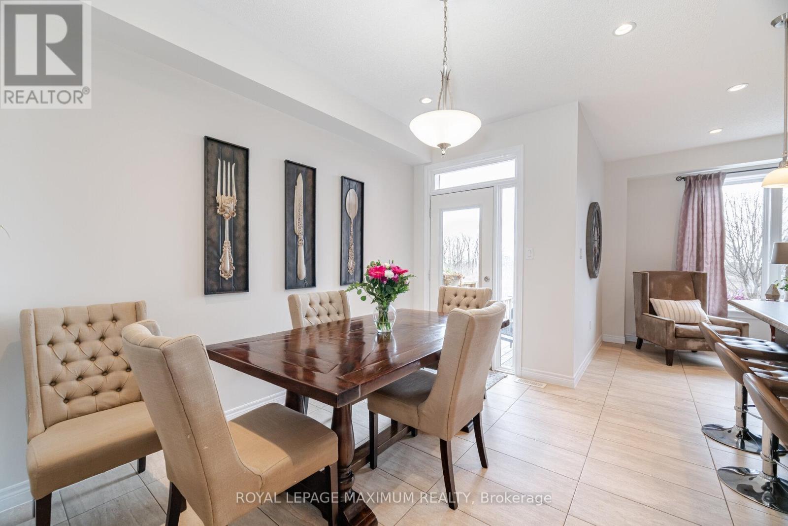 












134 HAZELTON AVENUE

,
Hamilton,




Ontario
L9B0G1

