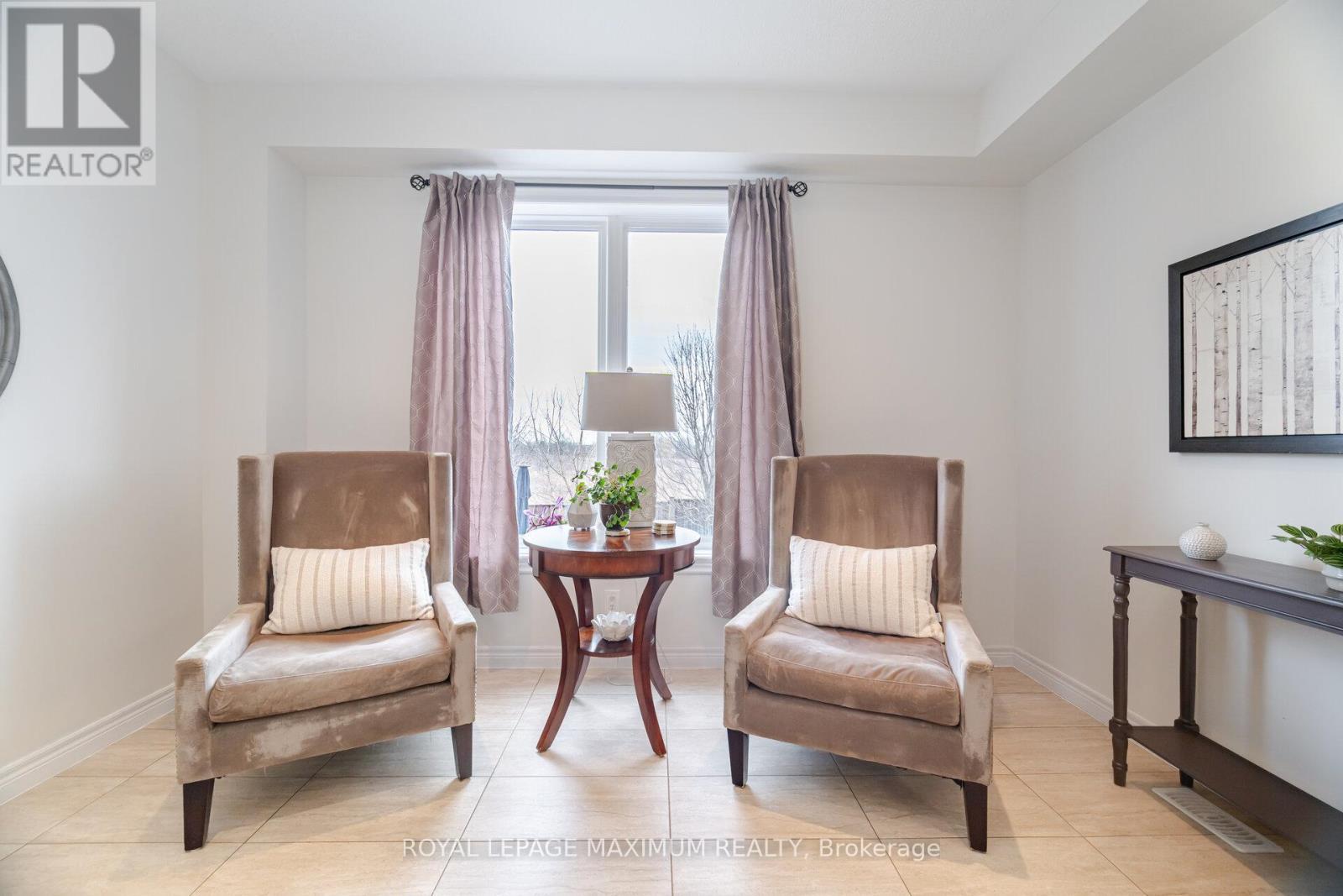 












134 HAZELTON AVENUE

,
Hamilton,




Ontario
L9B0G1

