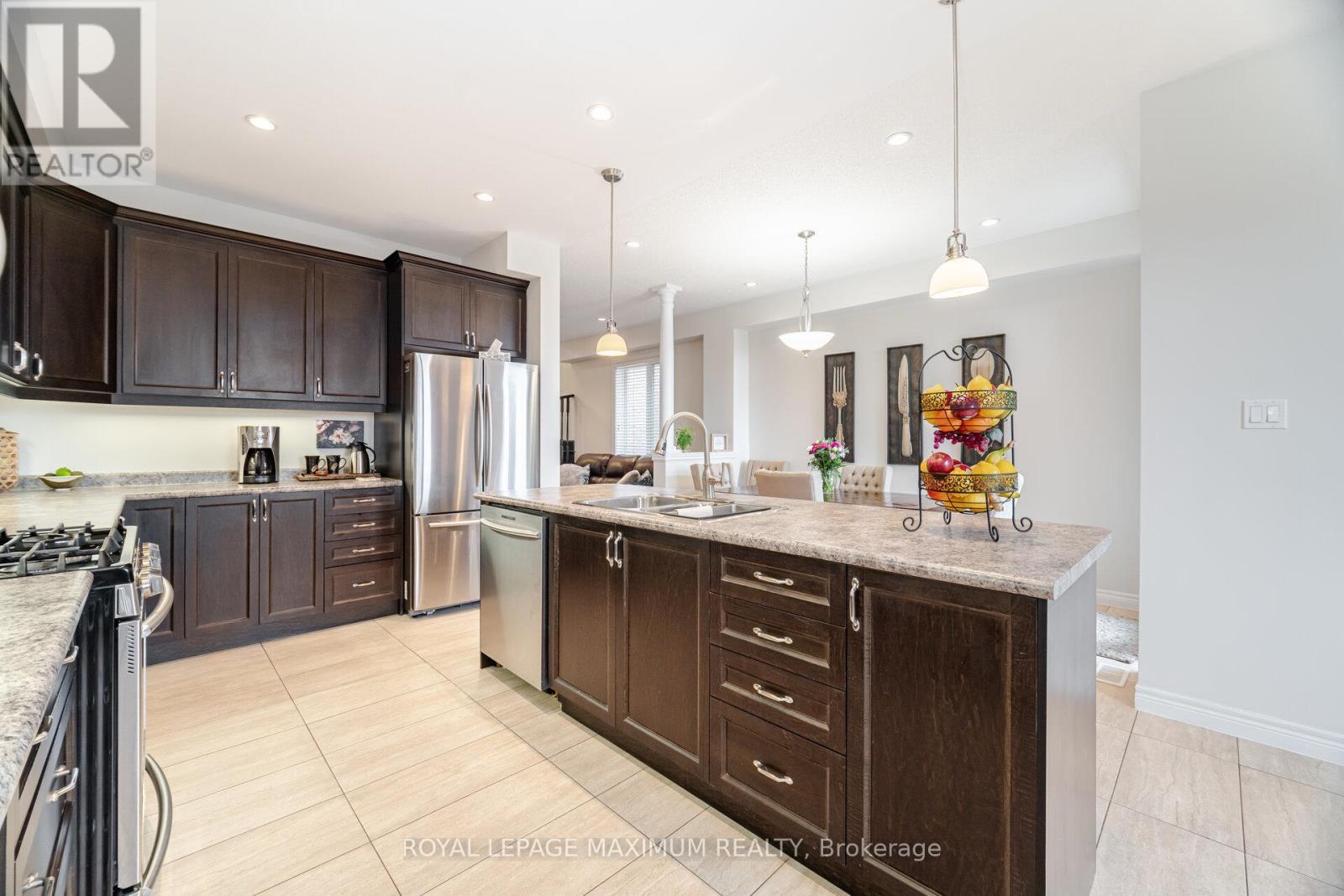 












134 HAZELTON AVENUE

,
Hamilton,




Ontario
L9B0G1

