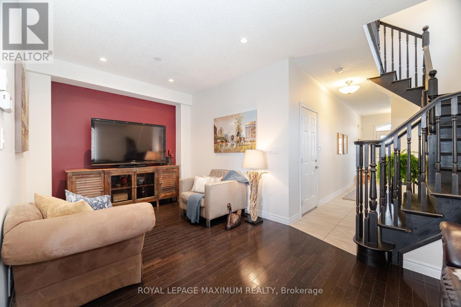 












134 HAZELTON AVENUE

,
Hamilton,




Ontario
L9B0G1

