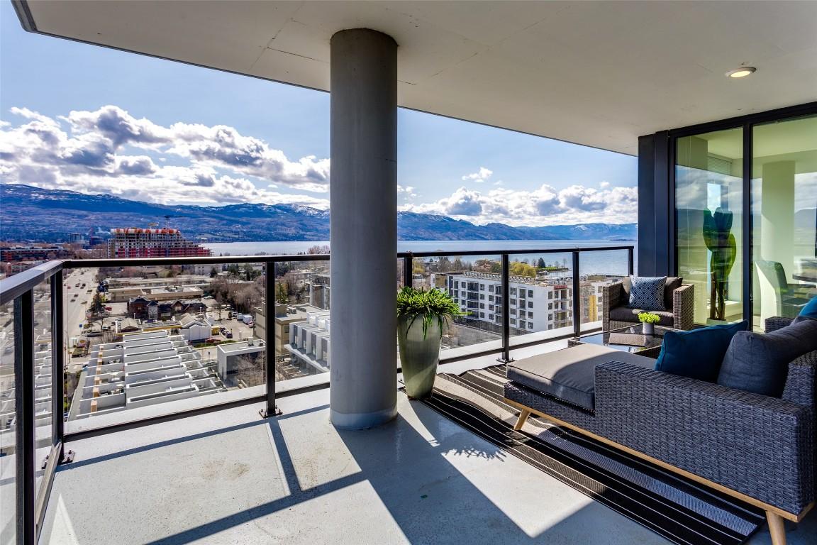 









485


Groves

Avenue, 1202,
Kelowna,




BC
V1Y 0C1

