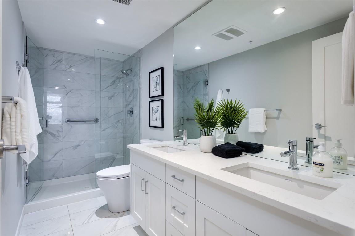 









485


Groves

Avenue, 1202,
Kelowna,




BC
V1Y 0C1

