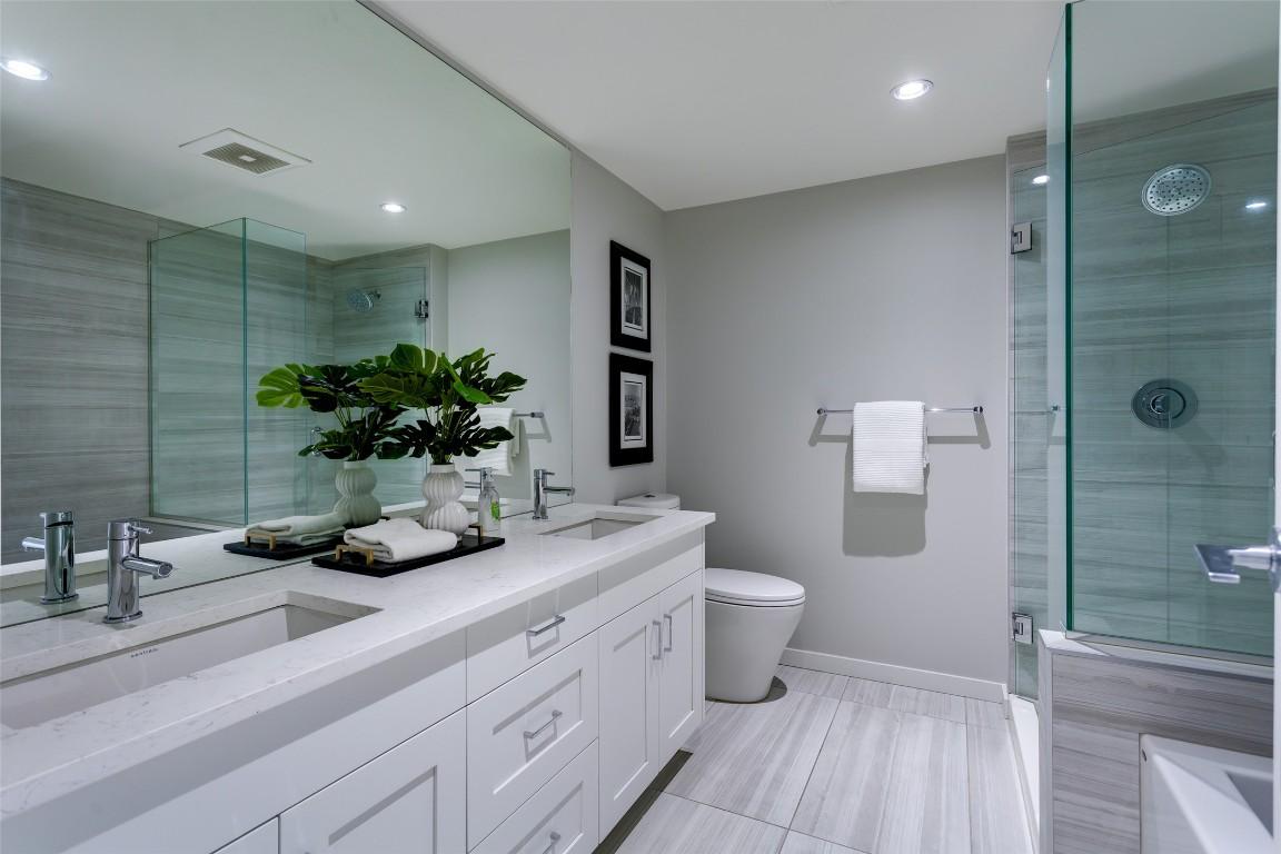 









485


Groves

Avenue, 1202,
Kelowna,




BC
V1Y 0C1

