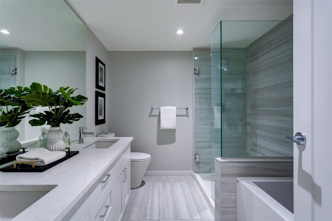 









485


Groves

Avenue, 1202,
Kelowna,




BC
V1Y 0C1


