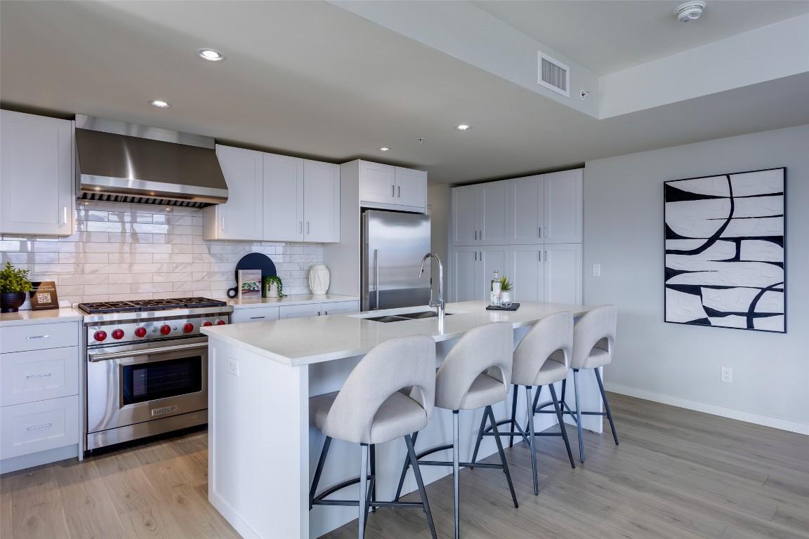 









485


Groves

Avenue, 1202,
Kelowna,




BC
V1Y 0C1

