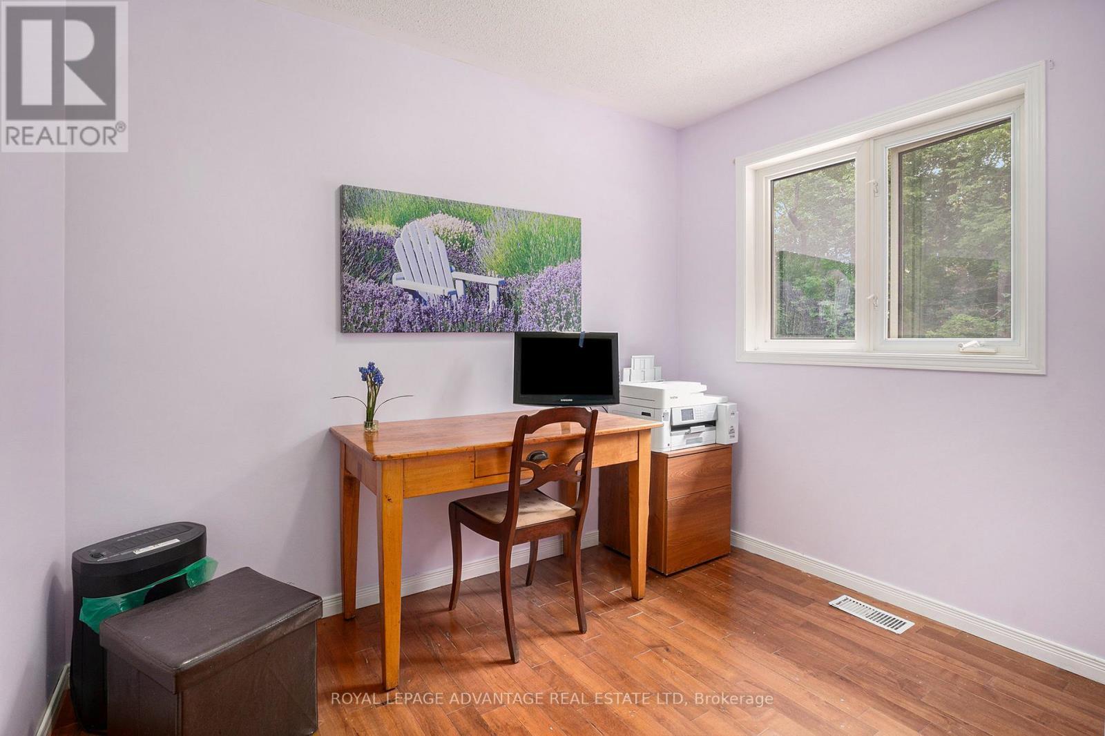 












313 NOONAN SIDE ROAD

,
Tay Valley,




Ontario
K7H3C5

