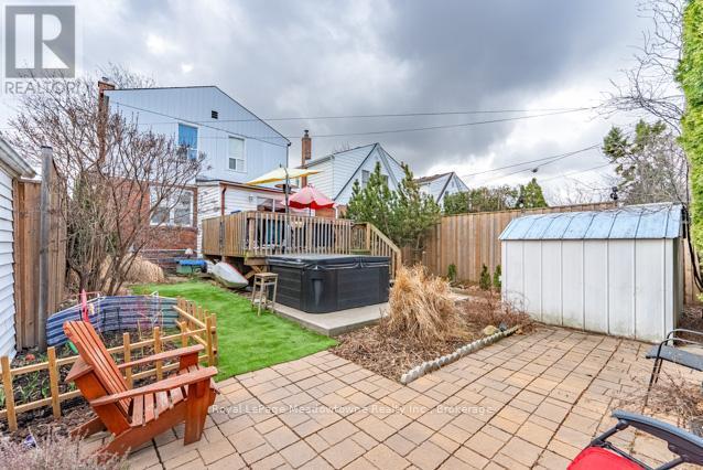 












60 CAMERON AVENUE S

,
Hamilton (Bartonville),




Ontario
L8K2X2

