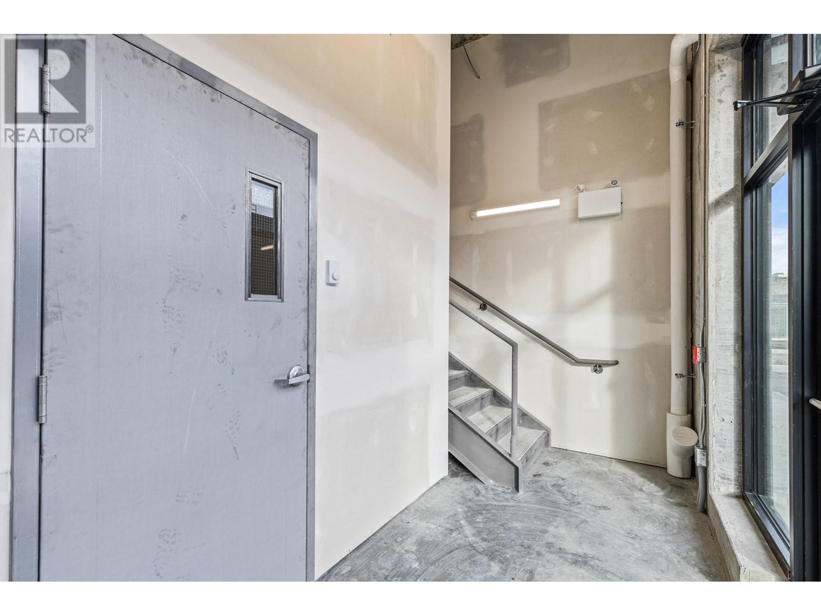 












2094 Pier Mac Way Unit# 180

,
Kelowna,




British Columbia
V1V0H7

