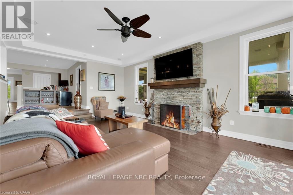 












915 QUEENSTON ROAD S

,
Niagara-on-the-Lake (St. Davids),




Ontario
L0S1J0

