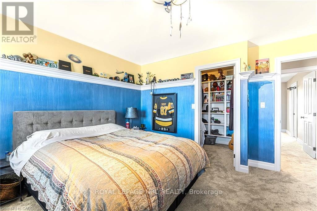 












915 QUEENSTON ROAD S

,
Niagara-on-the-Lake (St. Davids),




Ontario
L0S1J0

