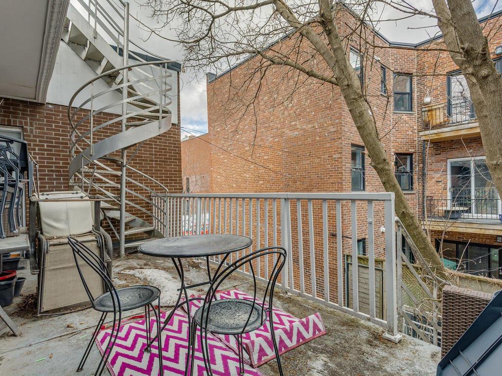 









4673

 - 4679


Av. Coloniale

,
Montréal (Le Plateau-Mont-Royal),




QC
H2T1W1

