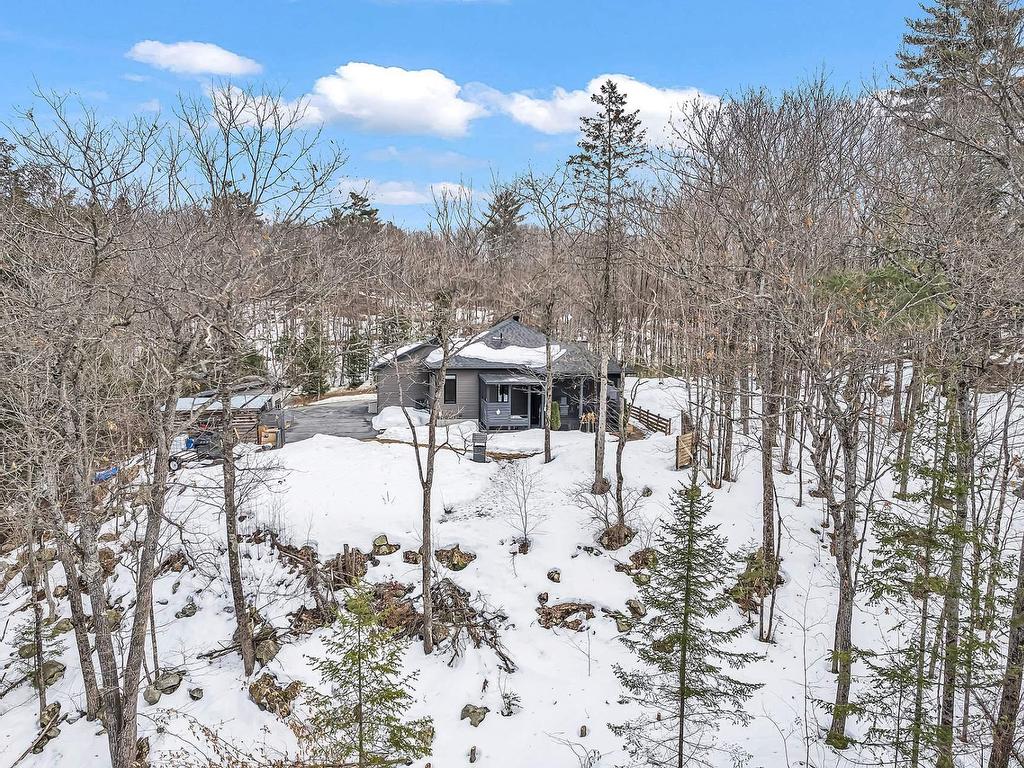 









235


Ch. Sauvé

,
Val-des-Monts,




QC
J8N5A6

