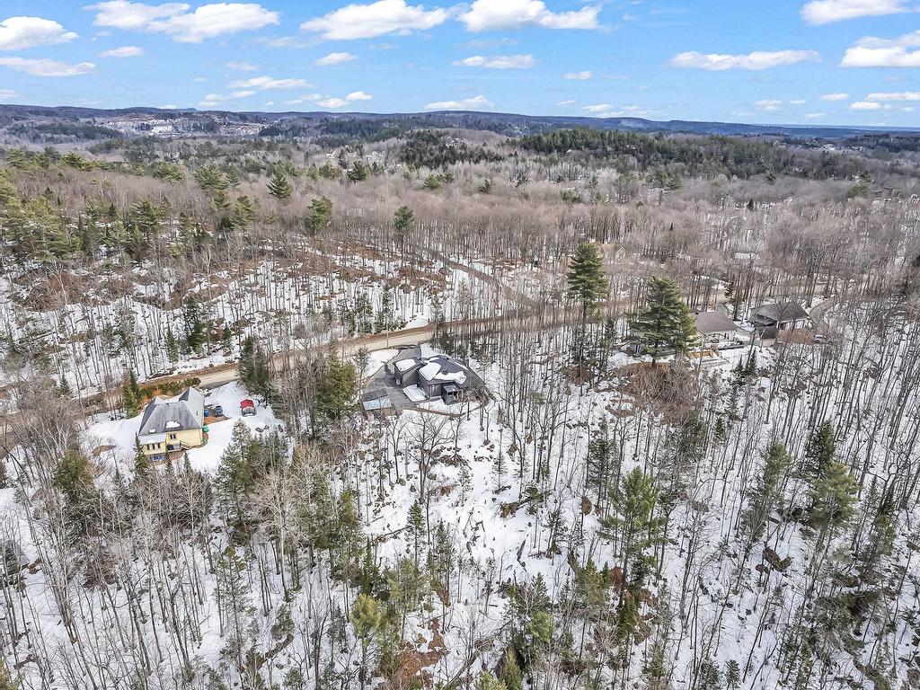 









235


Ch. Sauvé

,
Val-des-Monts,




QC
J8N5A6


