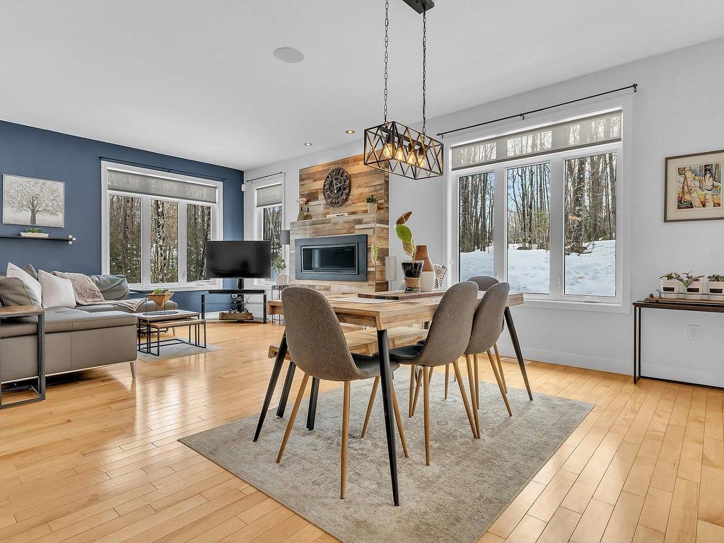 









235


Ch. Sauvé

,
Val-des-Monts,




QC
J8N5A6

