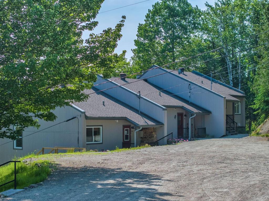 









194


Rue Pinoteau

,
Mont-Tremblant,




QC
J8E1G2

