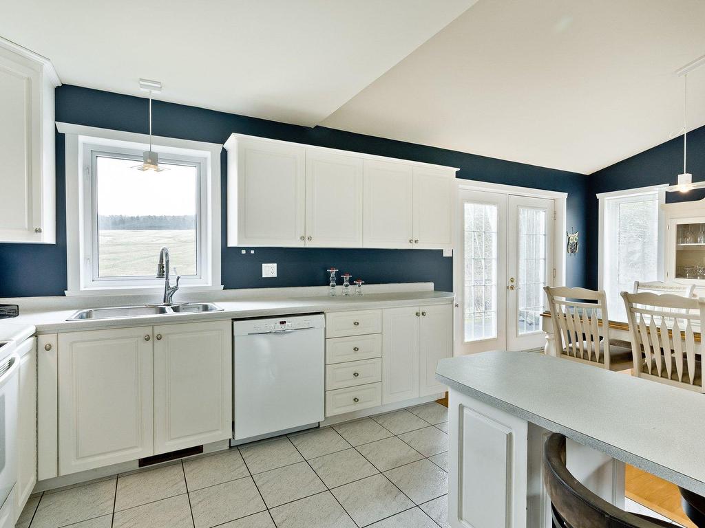 









177


Rue de l'Église

,
Martinville,




QC
J0B2A0

