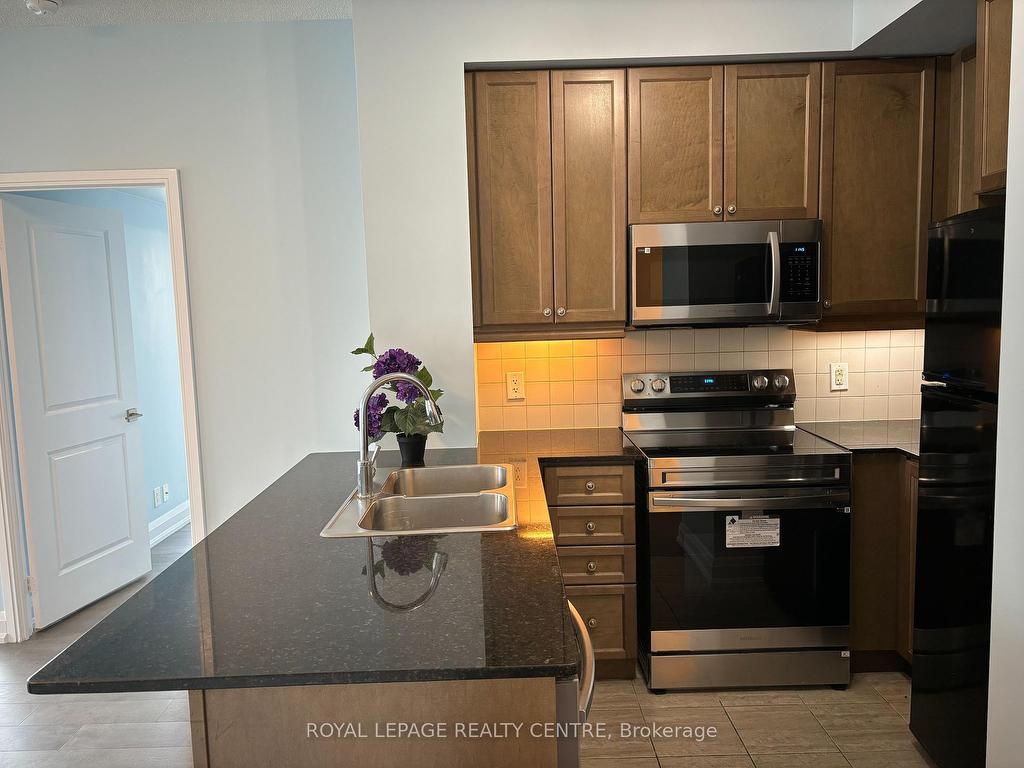 









60


Absolute

Avenue, 1103,
Mississauga,




ON
L4Z 0A9


