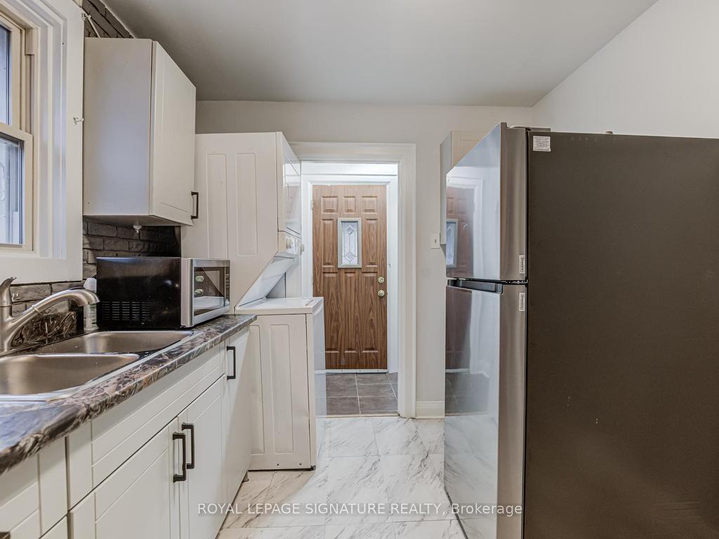 









290


Coronation

Drive,
Toronto,




ON
M1E 2J6

