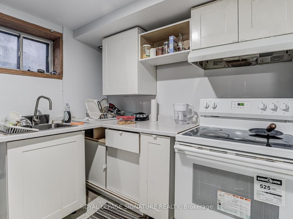 









290


Coronation

Drive,
Toronto,




ON
M1E 2J6

