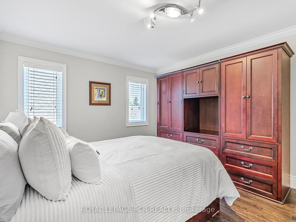 









50


Sunrise Ridge

Trail,
Whitchurch-Stouffville,




ON
L4A 0C9

