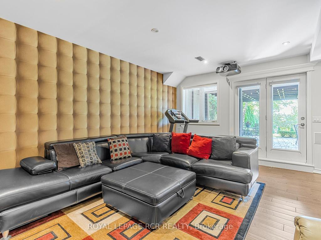 









50


Sunrise Ridge

Trail,
Whitchurch-Stouffville,




ON
L4A 0C9

