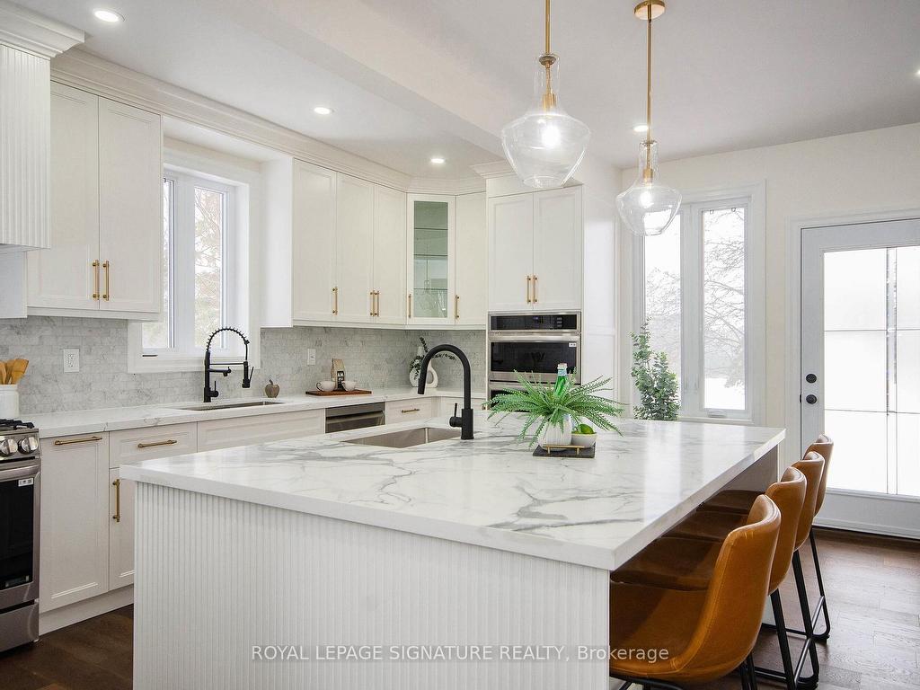 









7563


Dale

Road,
Hamilton Township,




ON
L1A 1N1

