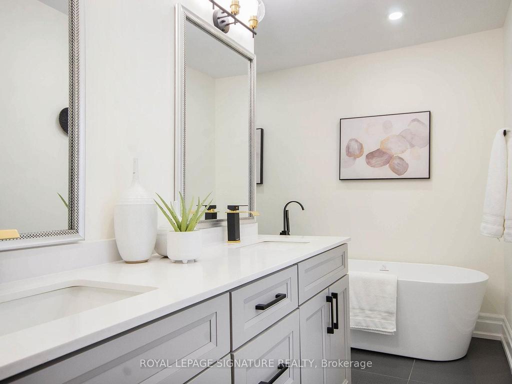 









7563


Dale

Road,
Hamilton Township,




ON
L1A 1N1

