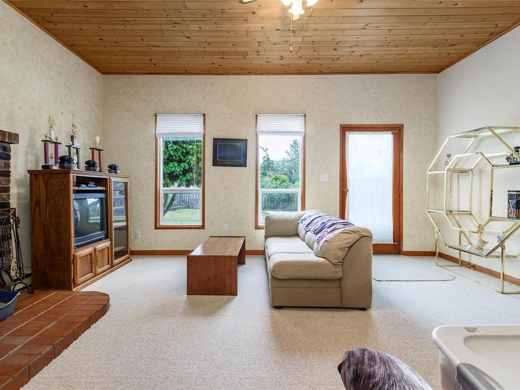 









1267


Don

Rd,
Comox,




BC
V9M 4C4

