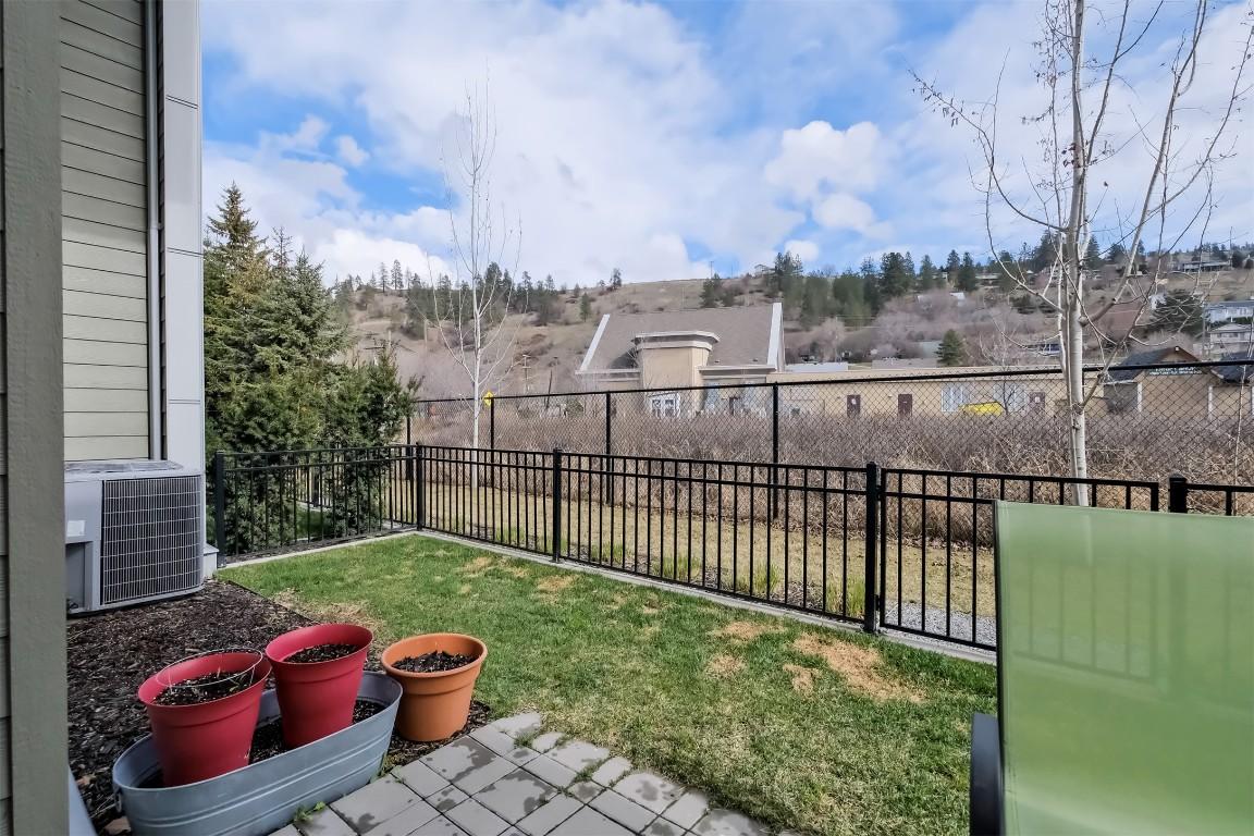 









3719


Woodsdale

Road, 4,
Lake Country,




BC
V4V 1X2

