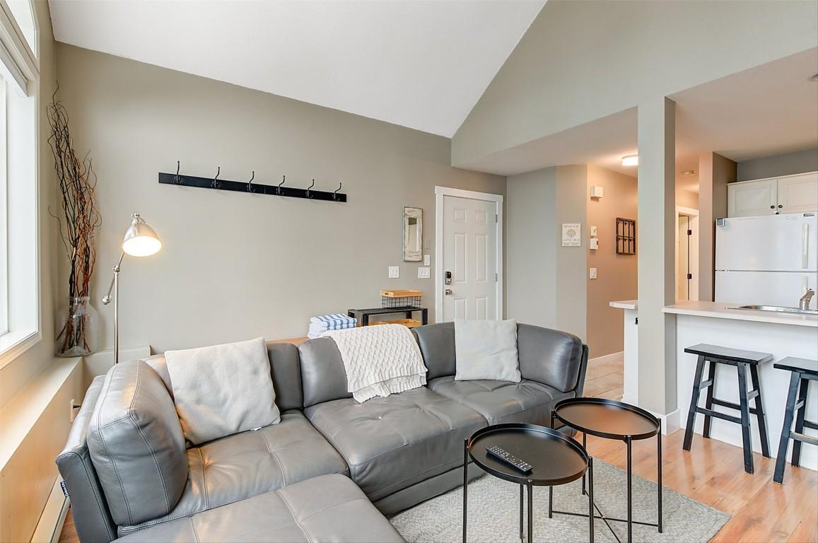 









5977


Snow Pines

Crescent, 116D,
Big White,




BC
V1P 1P3

