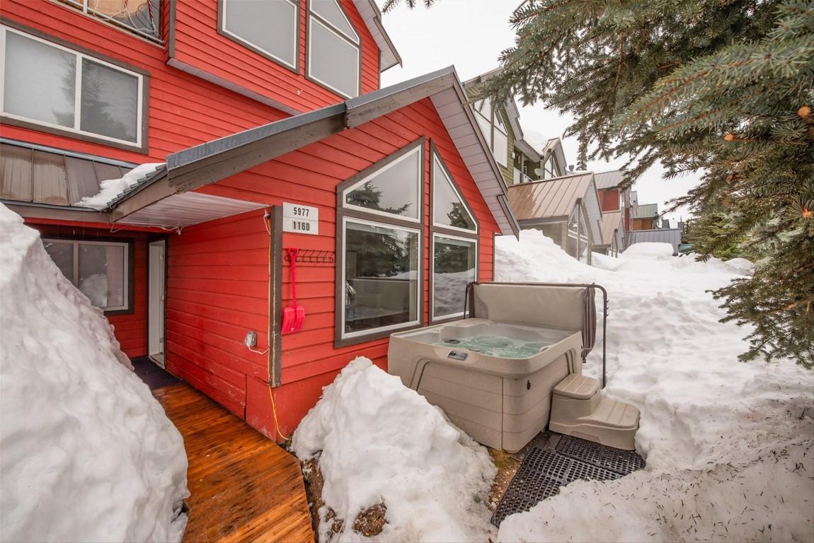 









5977


Snow Pines

Crescent, 116D,
Big White,




BC
V1P 1P3

