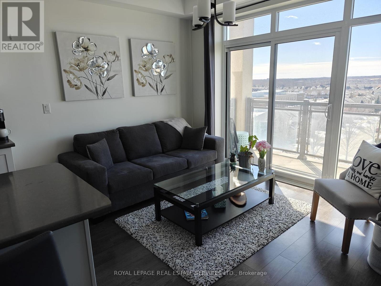 












512 - 2490 OLD BRONTE ROAD

,
Oakville,




Ontario
L6M0Y5

